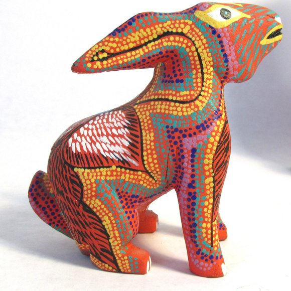 Small Rabbit Alebrije signed by Pepe Santiago - Picture 5 of 9